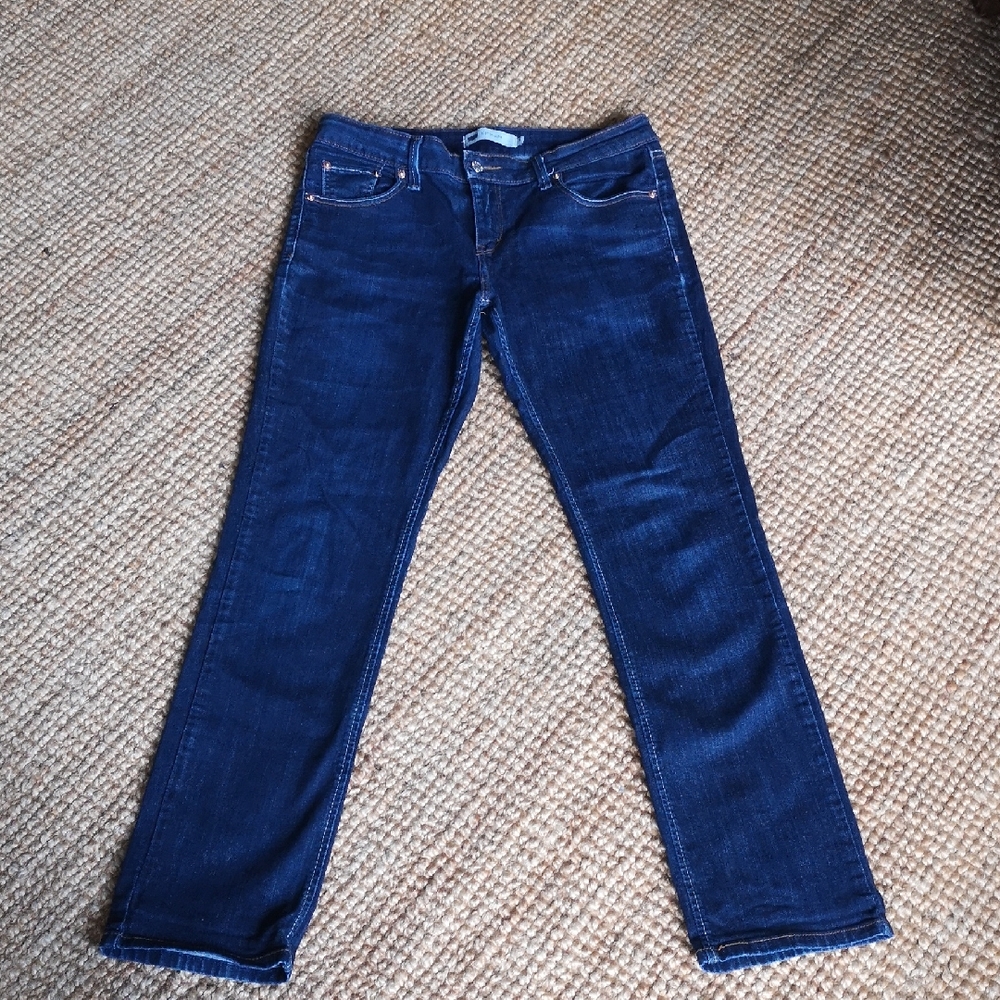 Levis 518 straight leg jeans
